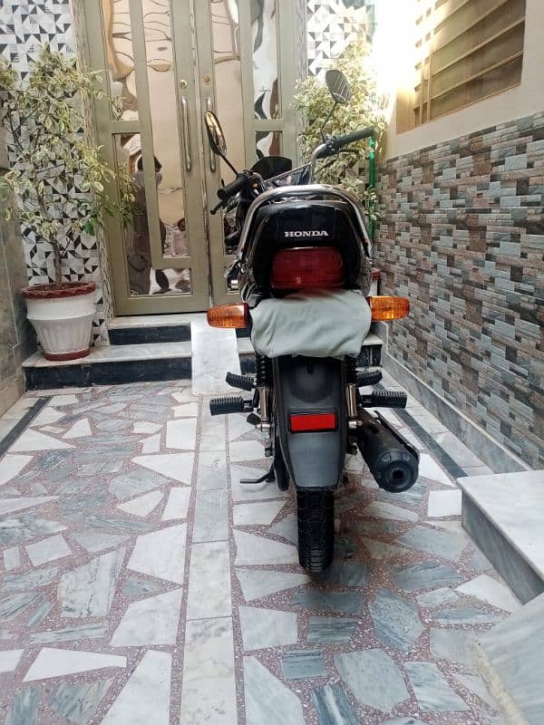 Honda pridar 100cc Peshawar Register 5