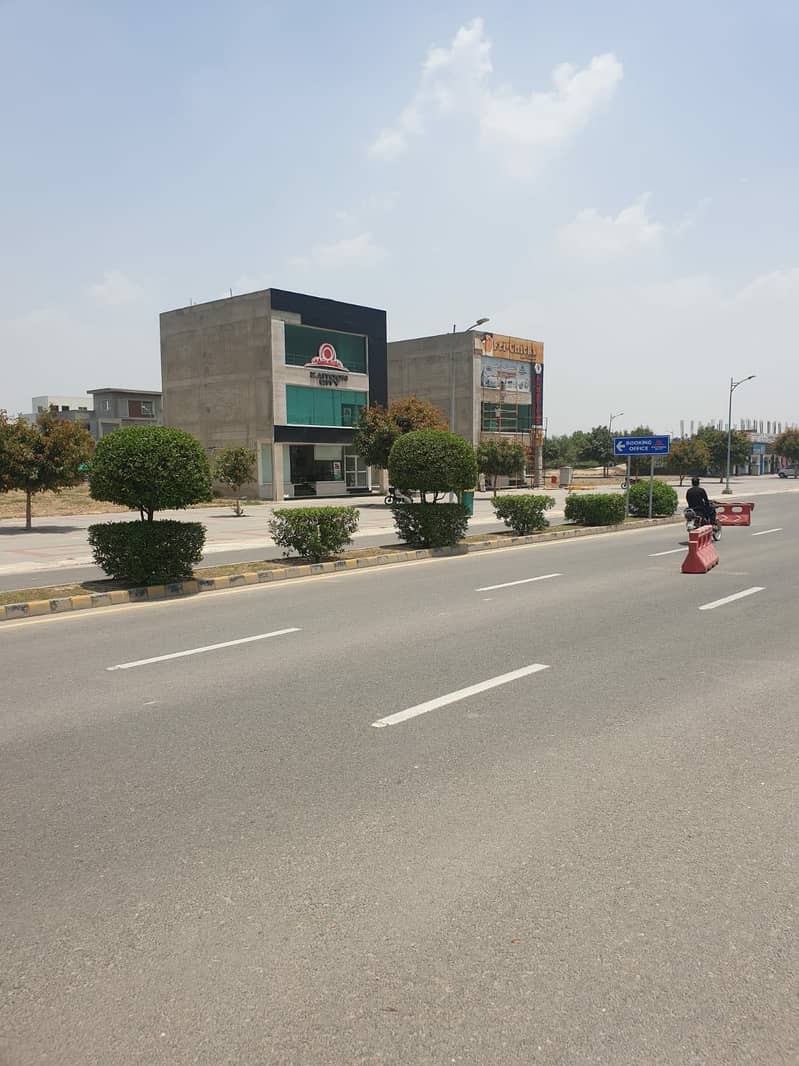 5 Marla Plot Available For Sale In C Block New Lahore City 9