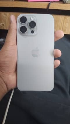 iPhone 15 pro max 256 gb