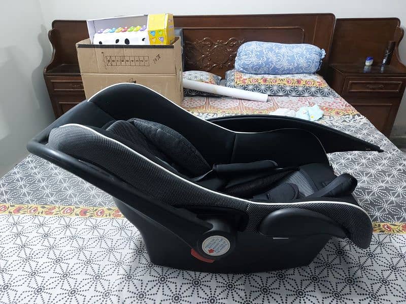 Imported Baby Carry Cot 6