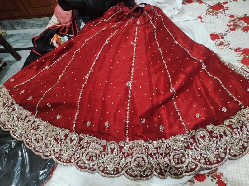 famous mohsin sons lehnga 3