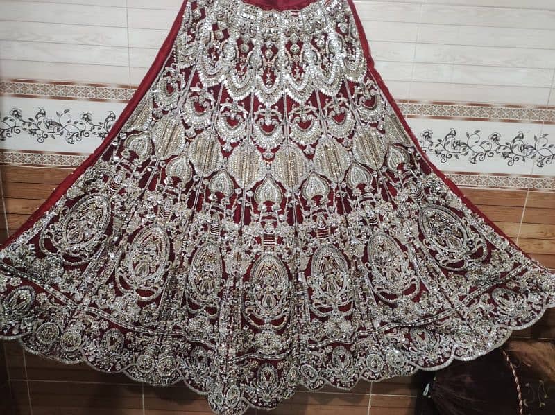 famous mohsin sons lehnga 15