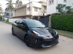 Toyota Prius S Touring selection 2021/2024  clear unregisted