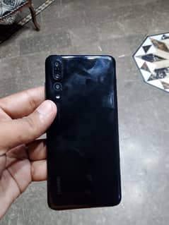 huawei  p20 pro   6/128   exchabge possible