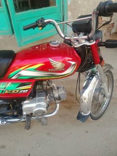 Honda 70 21/22 model Faisalabad punjab number 03016019066.