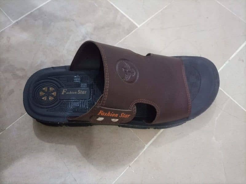 Dual Chapal Men's Footwear 0