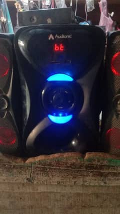 speaker lights