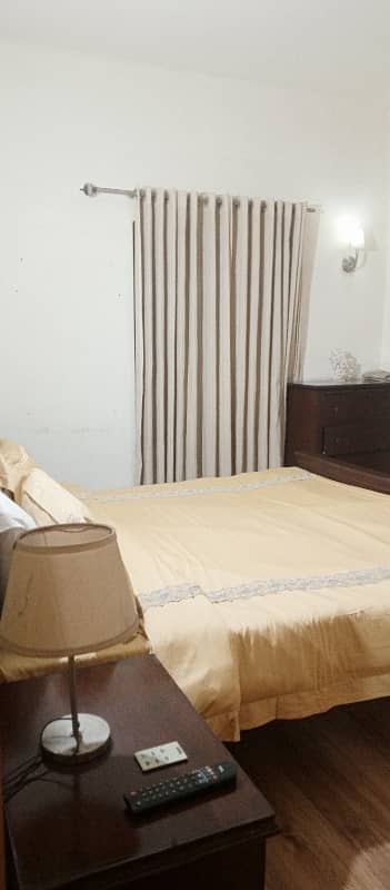 MALL OF LAHORE FURNISHED APARTMENT 11