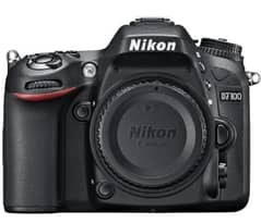 DSLR NIKON D7100