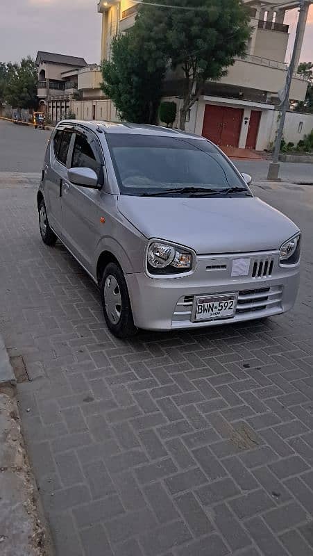 Suzuki Alto VXL AGS 2022 4