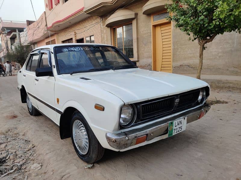 Toyota Corolla XE 1975 0