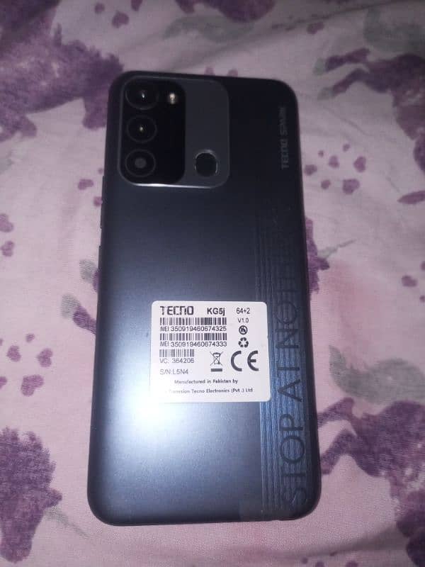 tecno spark 8C 1