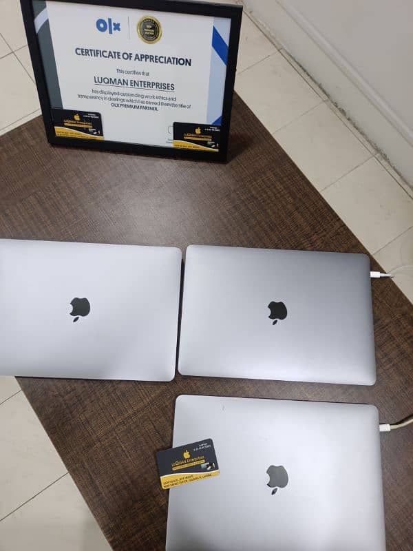 9 UNITS MACBOOK PRO 2018 CTO MODLE 13 TOUCHBAR I7 Q-C 16GB 512/1TB 11