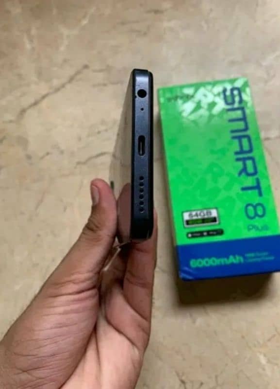 Infinix Smart 8 Plus 3