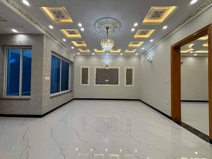 house for sale 350gaz west open in gulshan 1