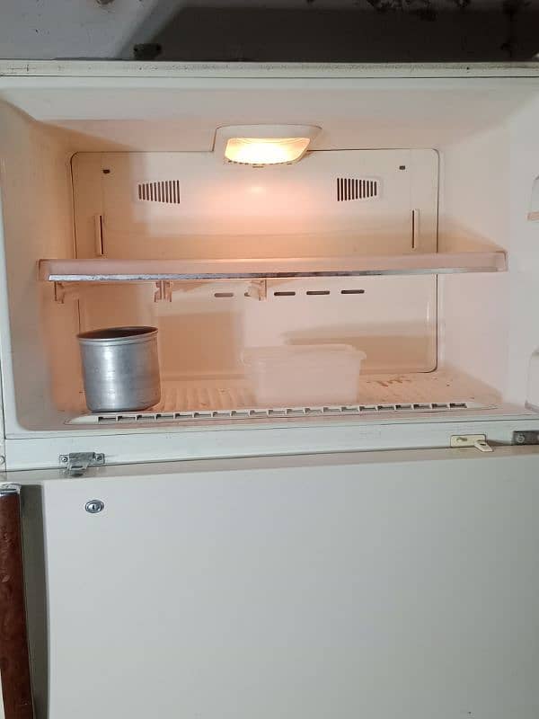 LG Refrigerator 4