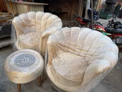 brand new chairs and table for sale