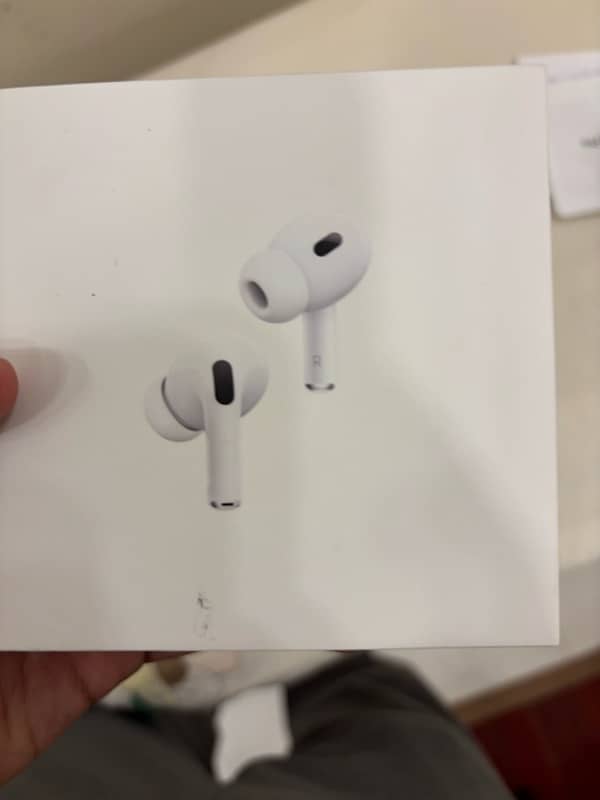 AirPods Pro brand new 1