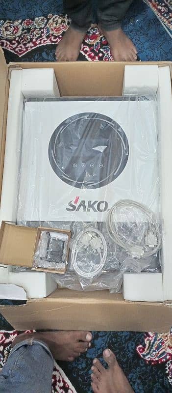 Sako 8.2 kw imported hybrid inverter 3