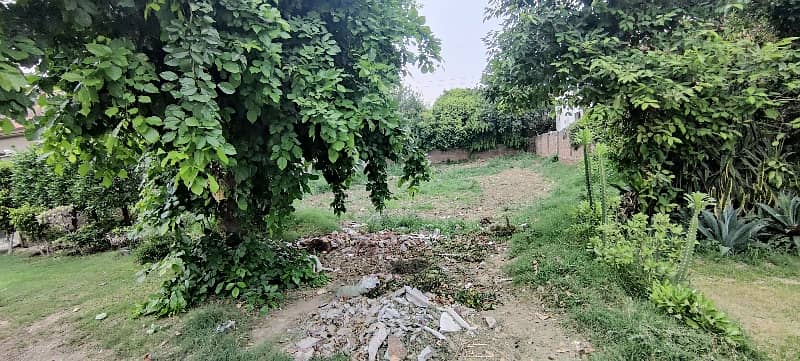 Facing Mosque 1 Kanal Plot For Sale 2