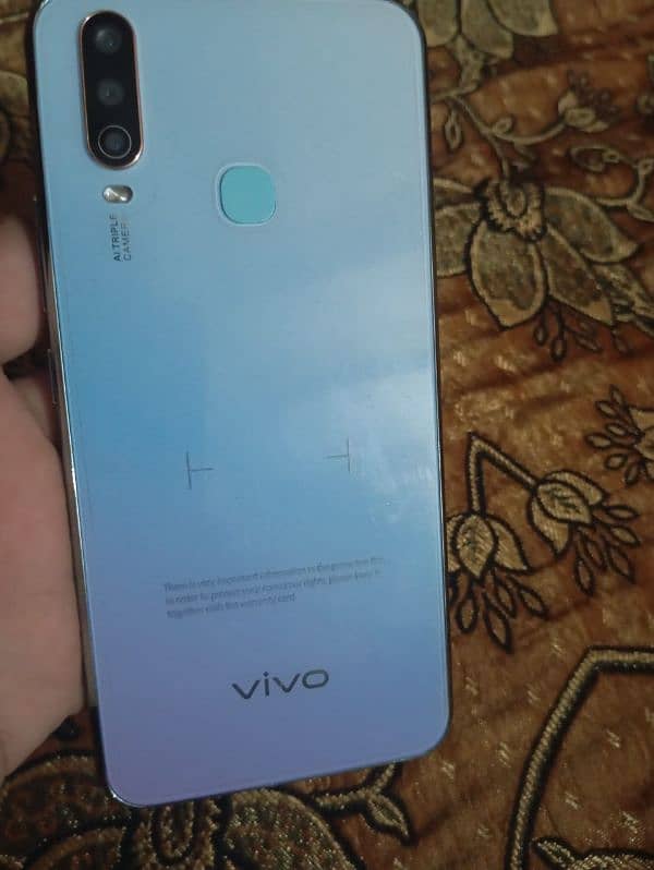 vivo y17 1