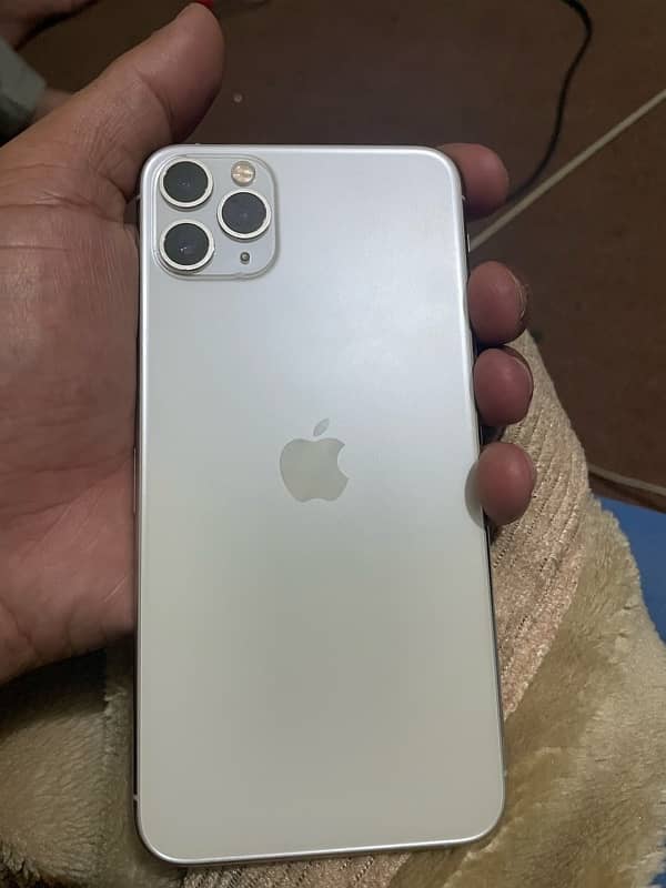 iPhone 11promax 256GB non pta 5