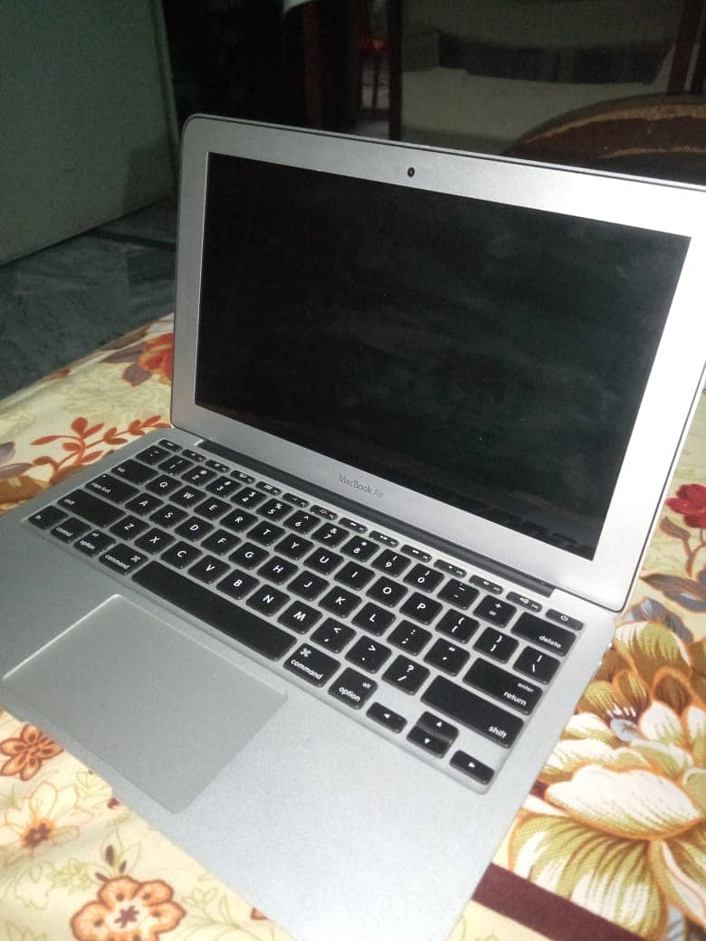 Price-33 thousand,  Mac book 2013Mac   *Only Bettary  issue- Can use 0