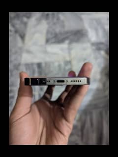 13 PRO BLACK 128gb non active jv