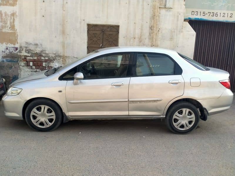 Honda City IDSI 2008 11