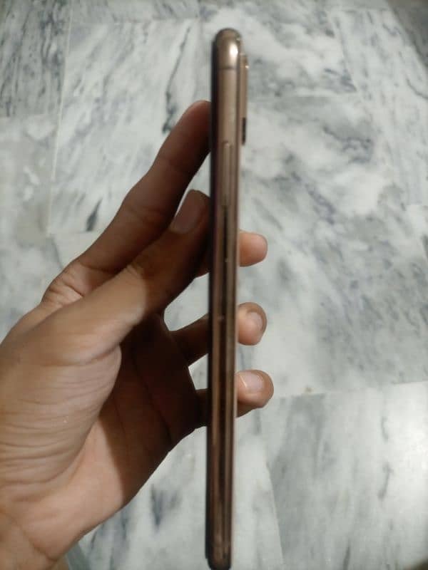 Iphone XS Max 256Gb Non-PTA 2