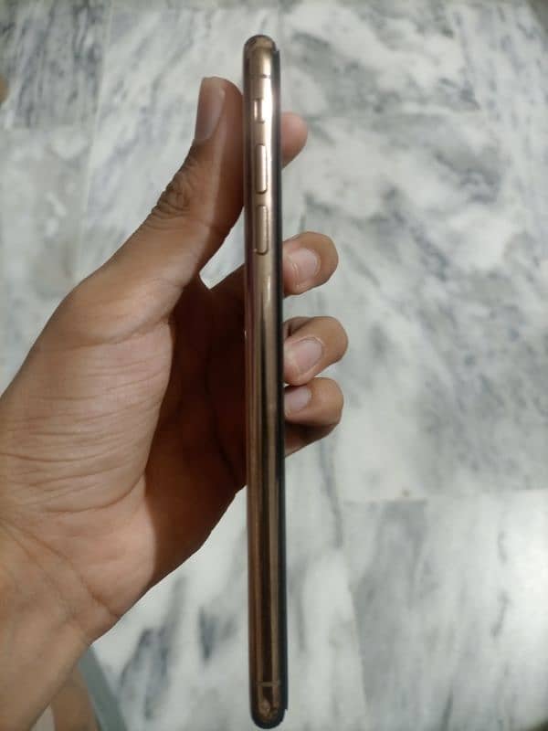 Iphone XS Max 256Gb Non-PTA 4