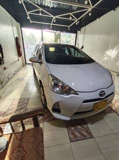 Toyota Aqua 2015 0