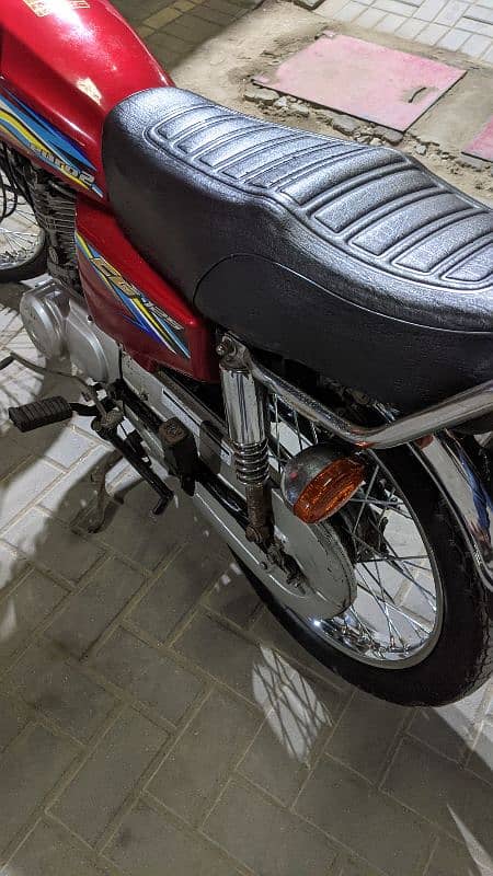 Honda CG 125 Karachi no 03152459720 5