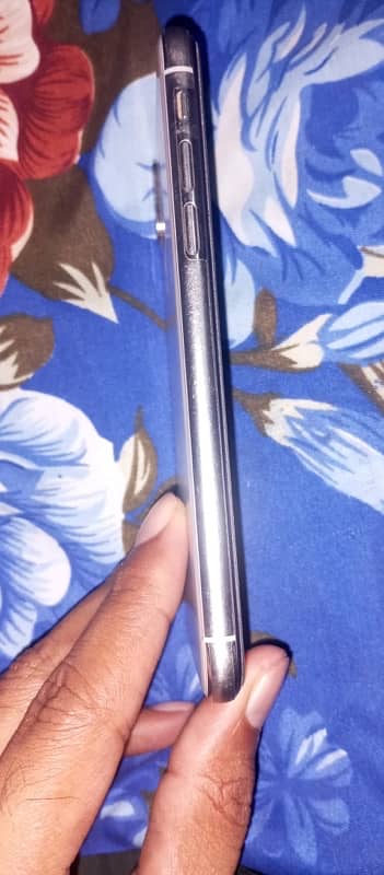 iphone x 256gb factory unlocked non PTA 6