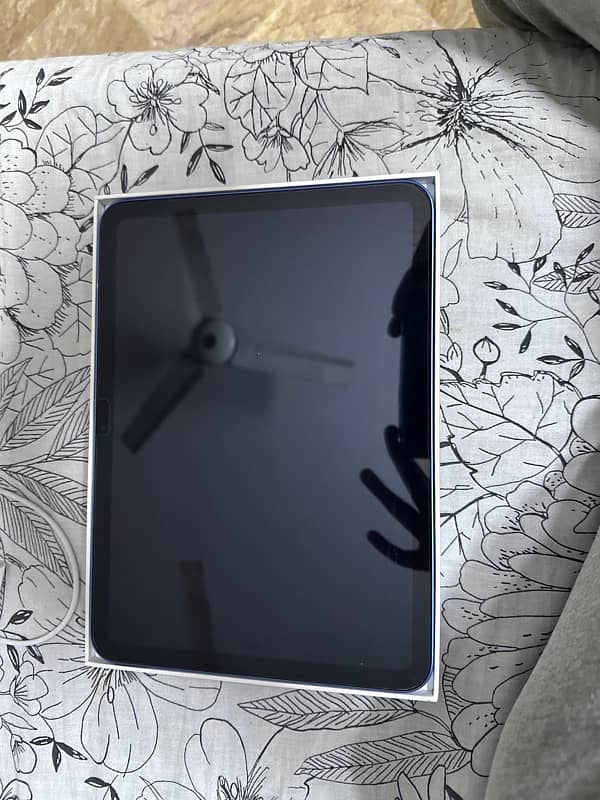 IPAD 10 GEN 64gb 10