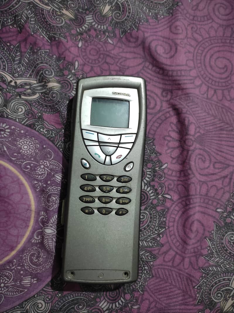 Nokia 9210 communicator Dead set for parts 0