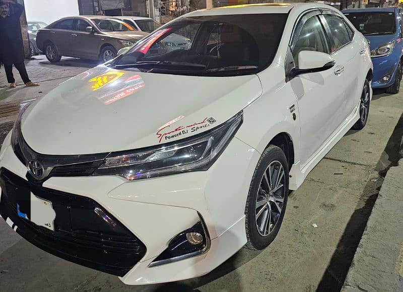 Toyota Corolla Altis 2021 4