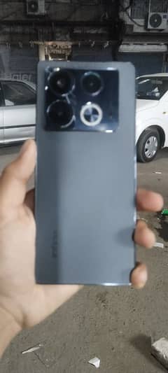 Infinix note 40 condition 10 by 9.5