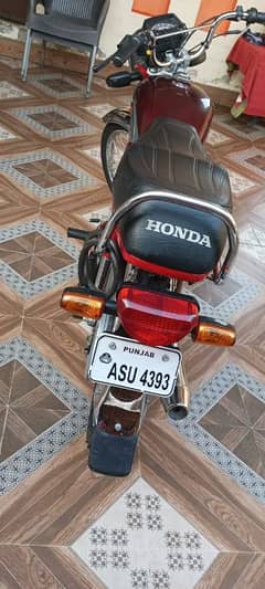 HONDA CD 70