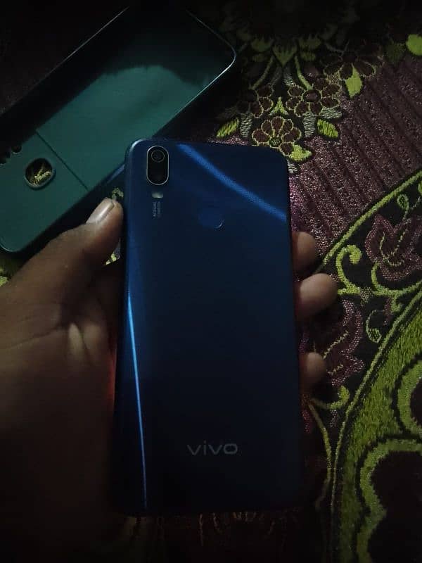 vivo y 11 good condition all ok 2