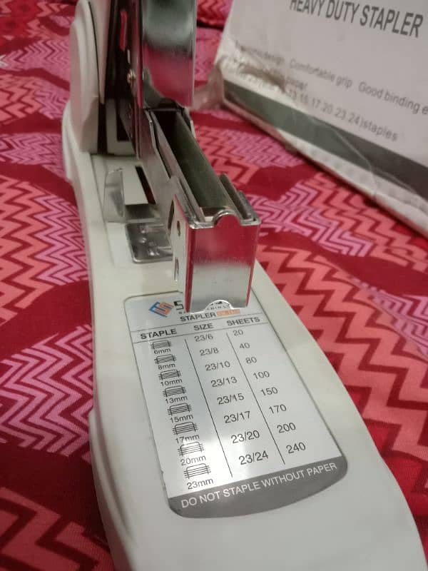 Stapler SM999 For Books Binding with different size of pin 6