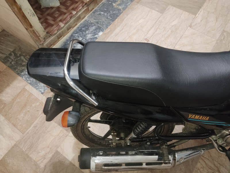 Yamaha yb 125z 2023 model lush condition is available for sale 3