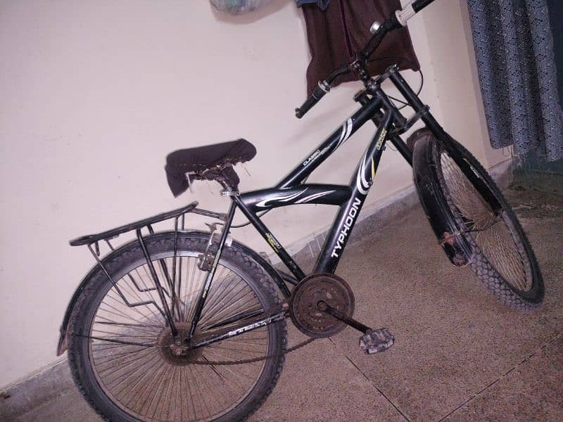 Bi. cycle for sale best in condition imported not local new tyres 4