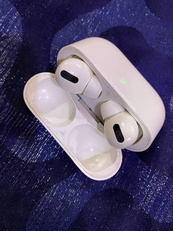 Apple Airpods Pro 5