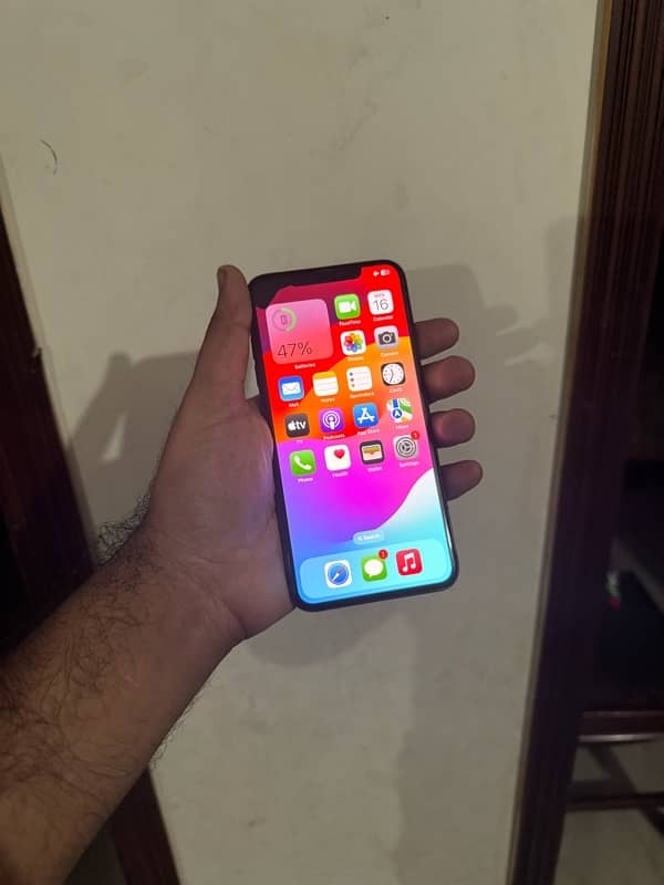 iPhone Xsmax 64 GB jv minor dot 6