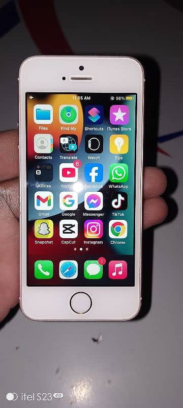 I phone 5SE 64 GB non pta ha all ok all Original ha 1