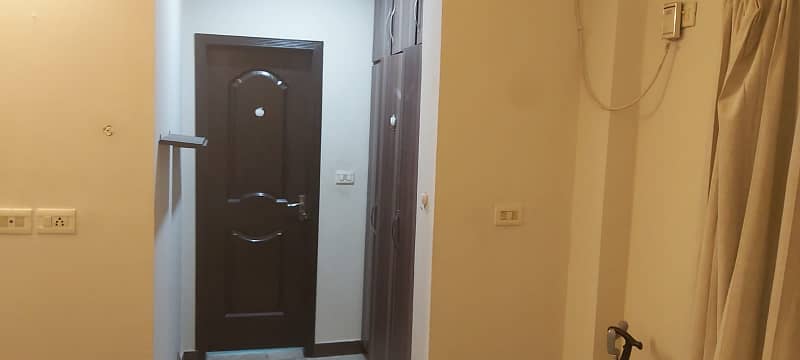 Immaculate Condition , Spectacular View 12 Marla 4 Bedroom Apartment For Sale in Askari -11 Lahore. 25