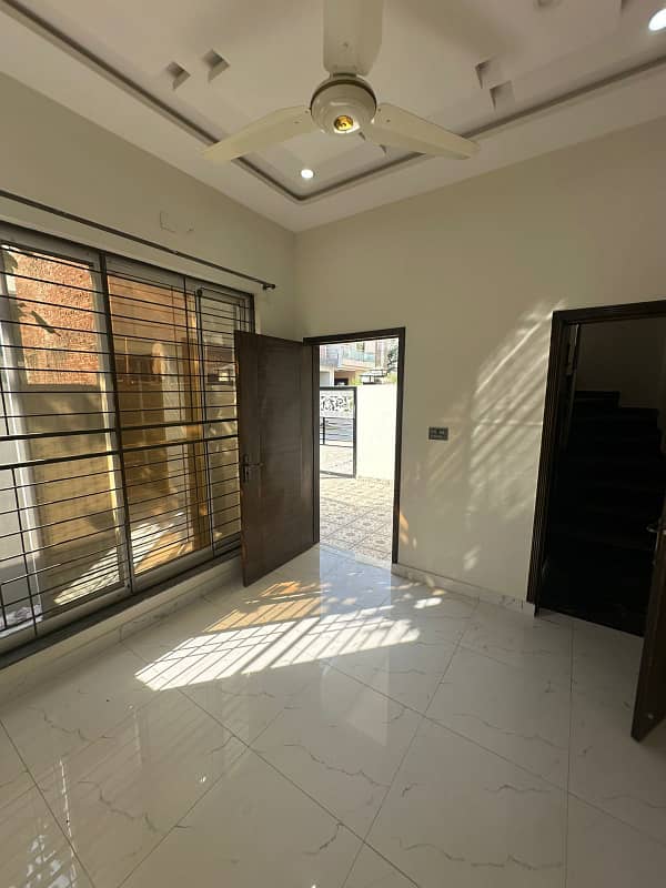 3 Marla Brand New House For Sale In Al Kabir Town Phase 2 2