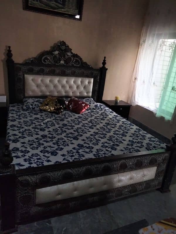 King Bed Set without Matures & Also With Dressing Table and Iron Table 5