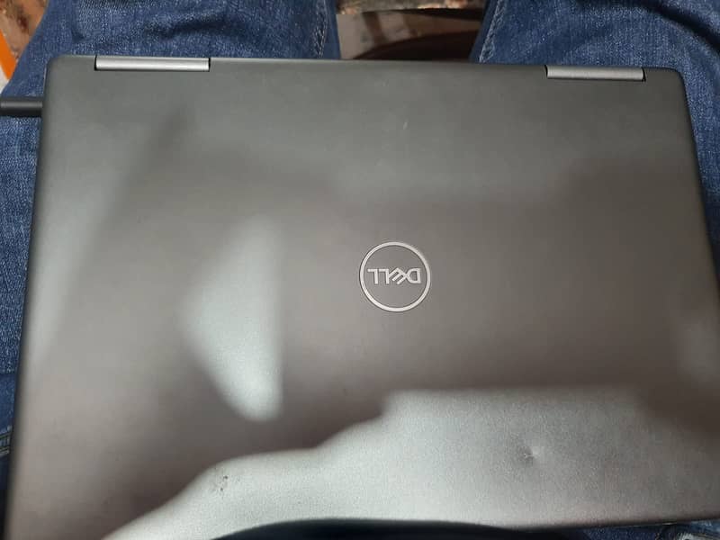 Dell Inspiron 7373 x360-i7-8th gen-16gb-212gb ssd-touch 360-backlit 2